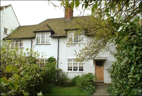 66 Oakwood Road